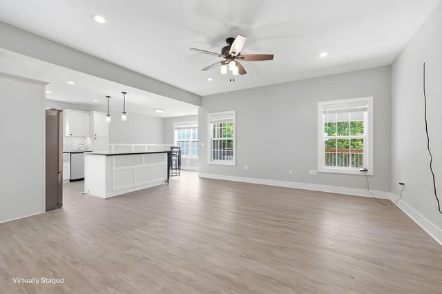 413 Star Court, Richmond, KY 40475