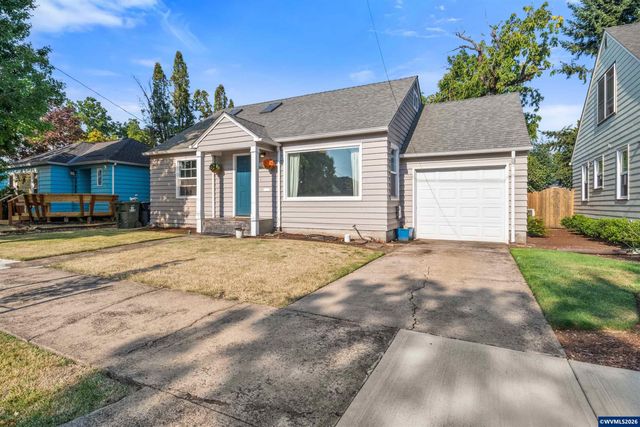 1775 Yew St SE, Salem, OR 97302