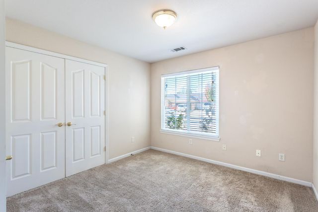 2925 Aspen Glow Ln, Redding, CA 96001