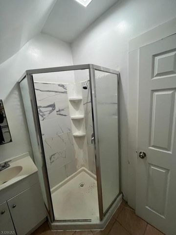 1128 Saint Louis Ave 2, Hillside Twp., NJ 07205