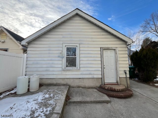 1128 Saint Louis Ave 2, Hillside Twp., NJ 07205