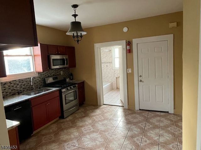 1128 Saint Louis Ave 2, Hillside Twp., NJ 07205