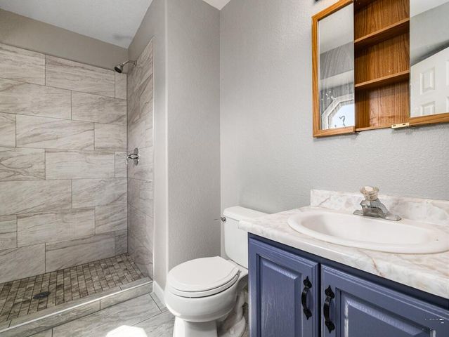 807 S Aguilar Ln, Pueblo West, CO 81007
