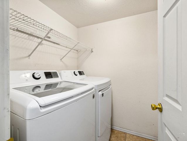 807 S Aguilar Ln, Pueblo West, CO 81007