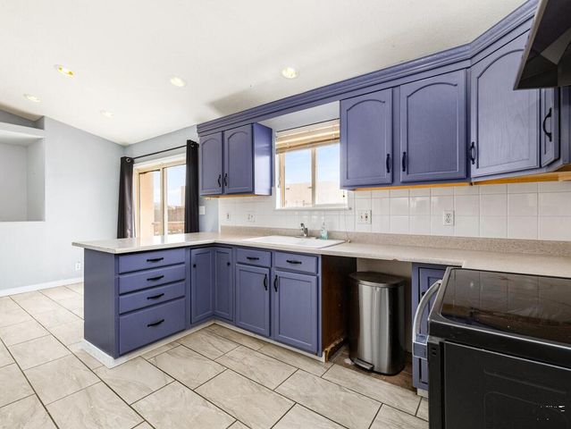 807 S Aguilar Ln, Pueblo West, CO 81007