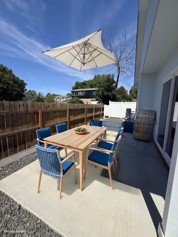 407 N Martini Ln, Spokane Valley, WA 99206