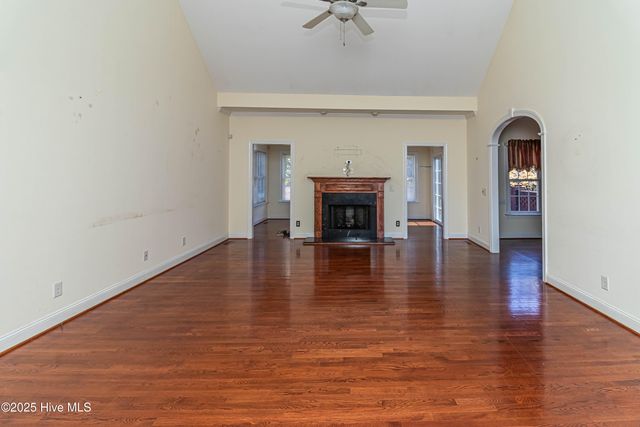 301 Edgebrook Drive, Pikeville, NC 27863