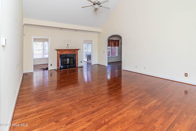 301 Edgebrook Drive, Pikeville, NC 27863