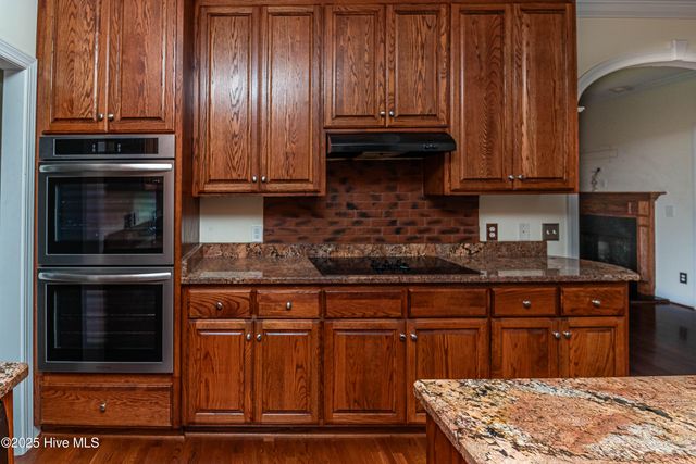 301 Edgebrook Drive, Pikeville, NC 27863