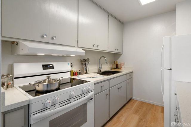 25 Galilee Lane 5, San Francisco, CA 94115