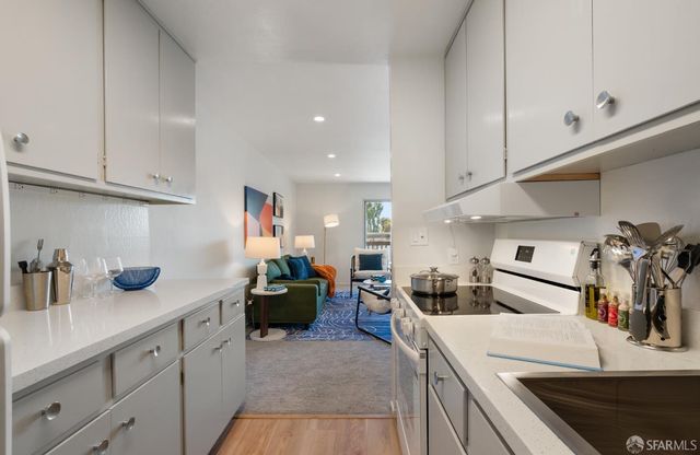 25 Galilee Lane 5, San Francisco, CA 94115
