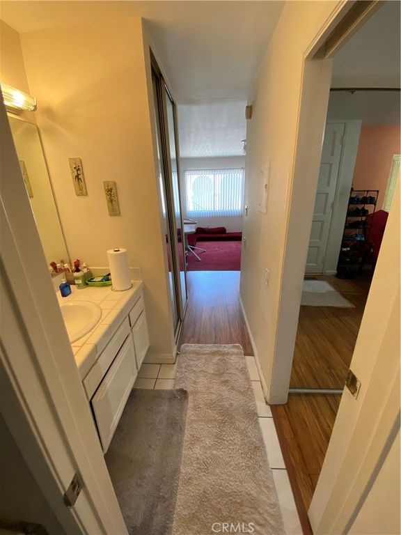 Image 28 of property listing at 5334 Lindley Avenue 319, Encino, CA 91316