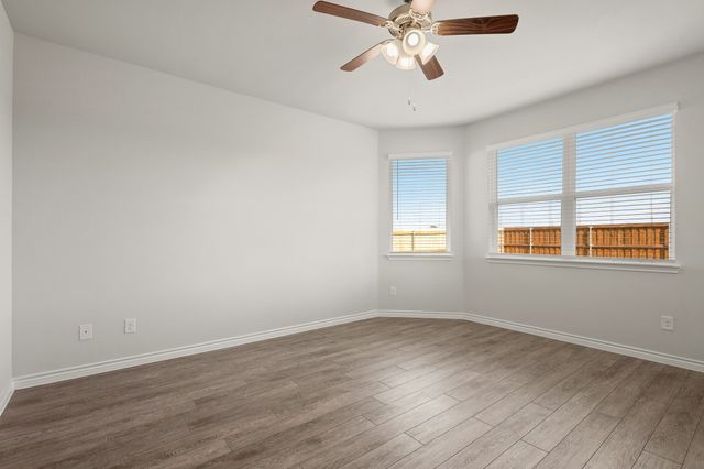 7008 Trestle Street, Fort Worth, TX 76036