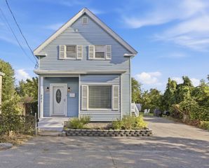 201 W Manchester St, Lowell, MA 01852