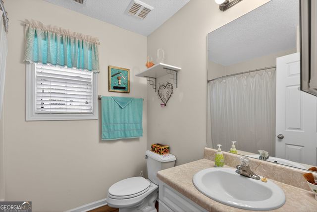 38 Bedford Park Drive, Newnan, GA 30263