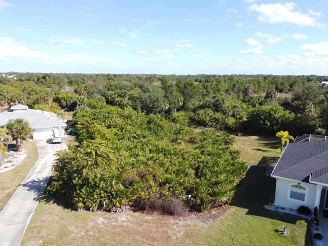 330 BAYTREE DRIVE, Rotonda West, FL 33947