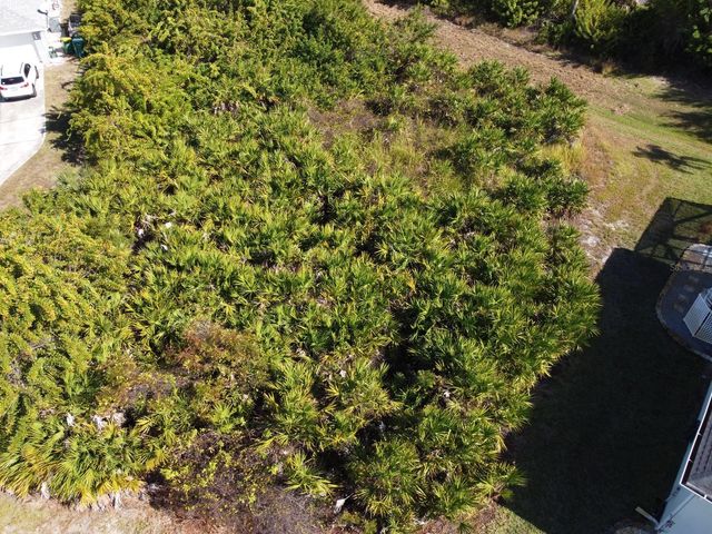 330 BAYTREE DRIVE, Rotonda West, FL 33947