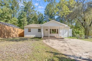 127 + 125 Shadowlawn Drive, Asheville, NC 28806