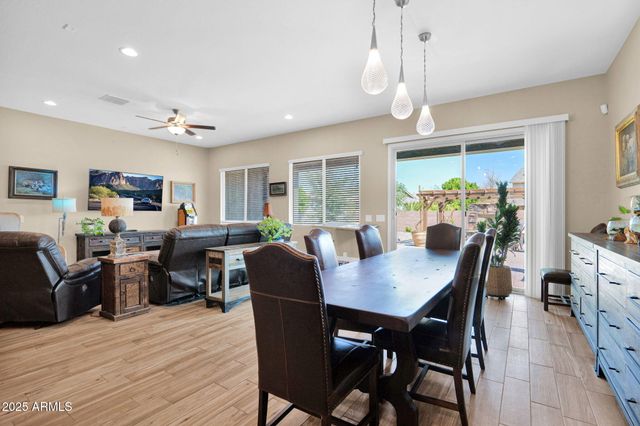 42222 W ALMIRA Court, Maricopa, AZ 85138