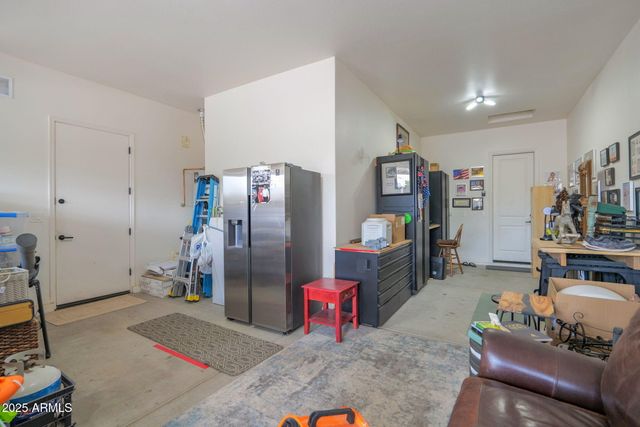 42222 W ALMIRA Court, Maricopa, AZ 85138