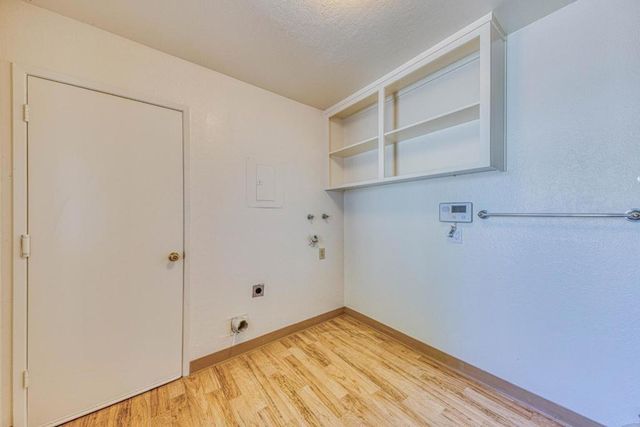 19100 Creekside Place, Salinas, CA 93908
