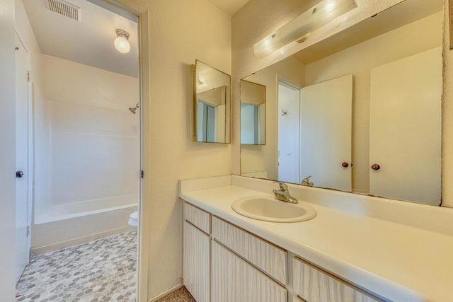 19100 Creekside Place, Salinas, CA 93908