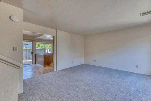 19100 Creekside Place, Salinas, CA 93908