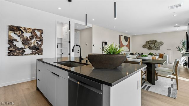 11188 Socrates Ridge Street, Las Vegas, NV 89141