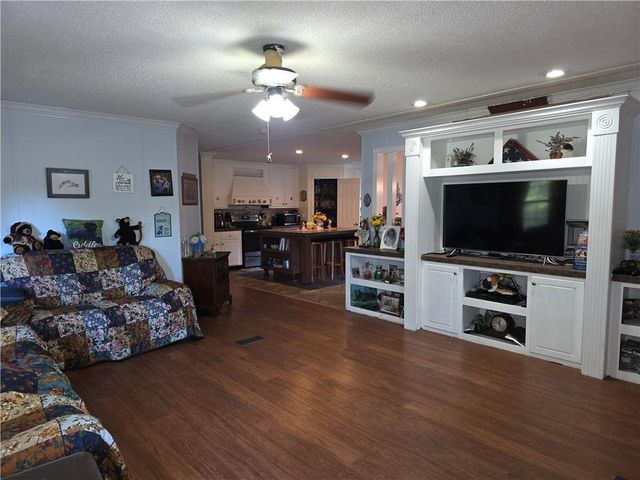 6651 Taylor Avenue, Irvington, AL 36544