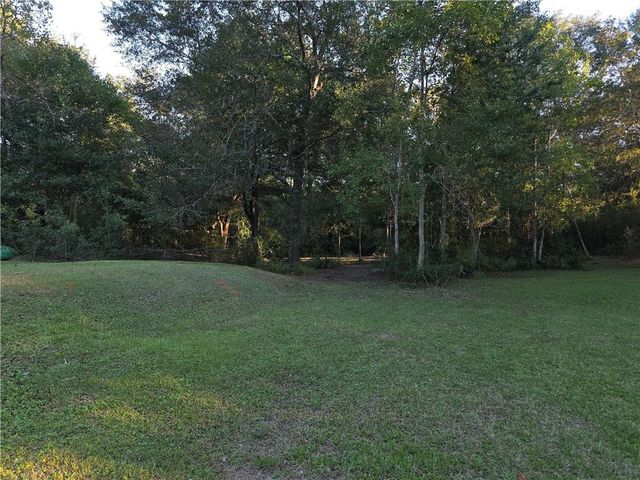 6651 Taylor Avenue, Irvington, AL 36544