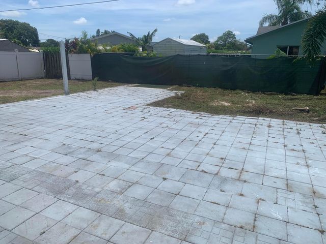 9640 SW 1ST Place, Boca Raton, FL 33428