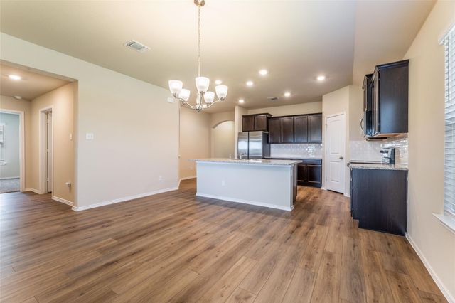 125 Break Ave, Taylor, TX 76574