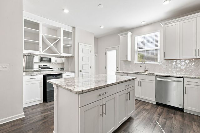 615 Old Hickory Blvd Apt 618, Nashville, TN 37209