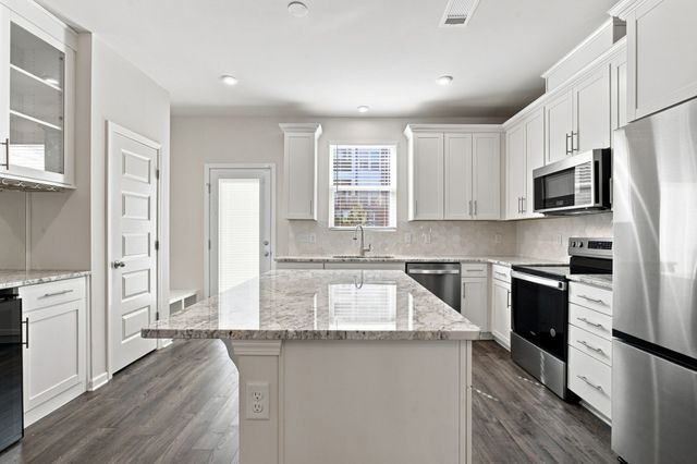 615 Old Hickory Blvd Apt 618, Nashville, TN 37209