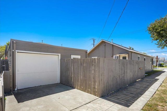 496 Angus Avenue, San Bruno, CA 94066