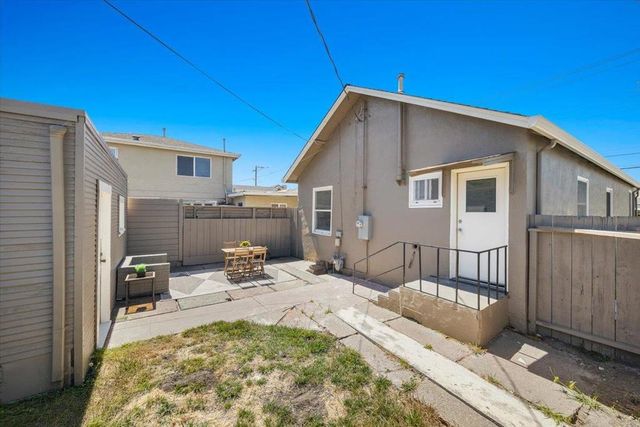 496 Angus Avenue, San Bruno, CA 94066