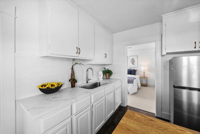 496 Angus Avenue, San Bruno, CA 94066