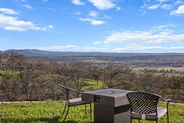 19662 White Horse Place, Cottonwood, CA 96022