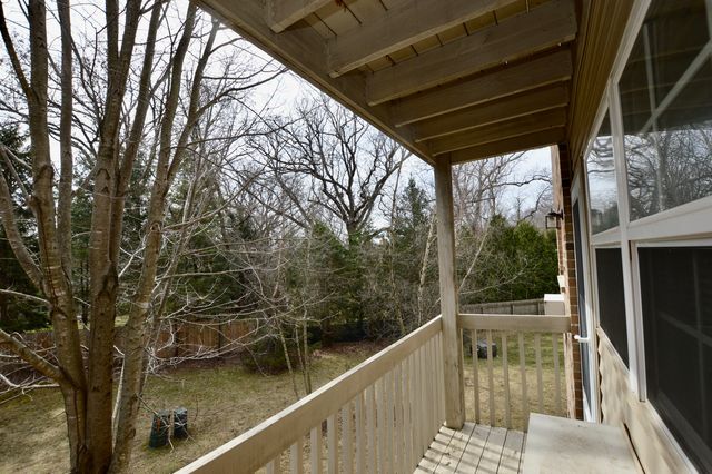 300 Cunat Boulevard 2C, Richmond, IL 60071