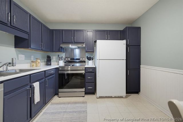 157 Hobson Court, Raeford, NC 28376