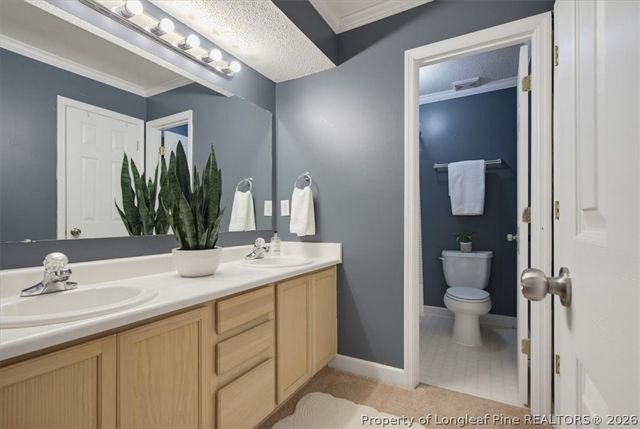157 Hobson Court, Raeford, NC 28376