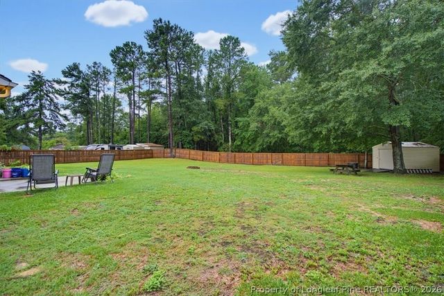 157 Hobson Court, Raeford, NC 28376