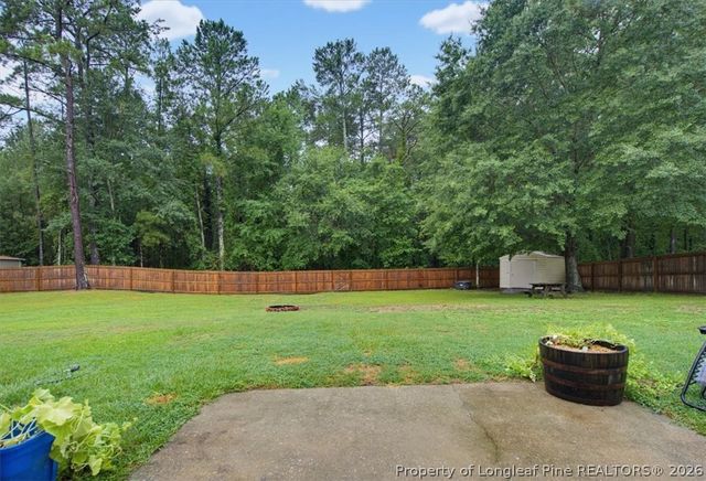 157 Hobson Court, Raeford, NC 28376