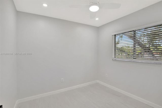 3916 NW 207th St Rd, Miami Gardens, FL 33055