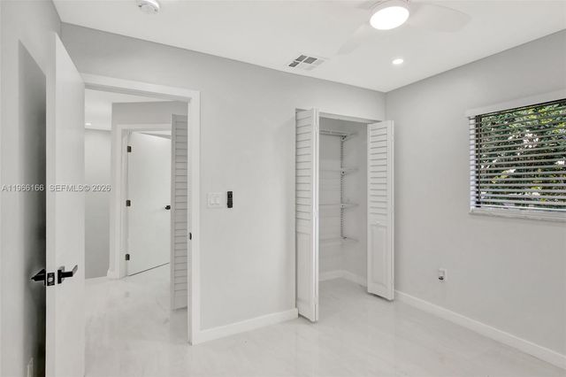 3916 NW 207th St Rd, Miami Gardens, FL 33055