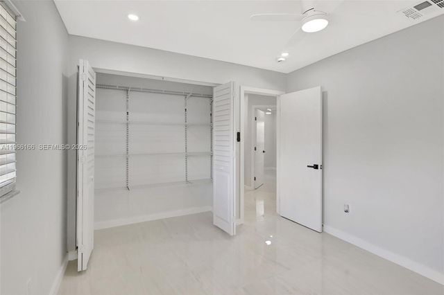 3916 NW 207th St Rd, Miami Gardens, FL 33055