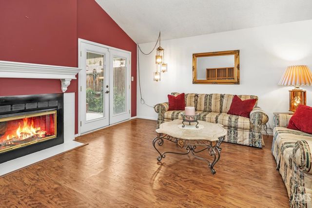 2808 La Costa Street, Bakersfield, CA 93306