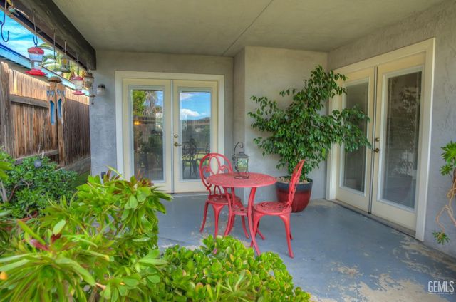 2808 La Costa Street, Bakersfield, CA 93306