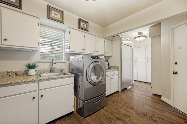 4139 Deep Valley Drive, Dallas, TX 75244