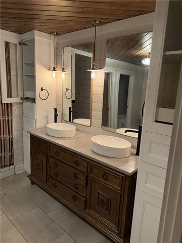 12509 W 154 Terrace, Overland Park, KS 66221